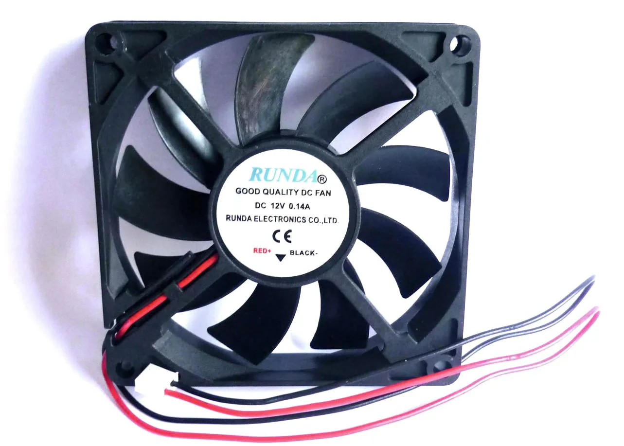 EUROLITE Lüfter 12V/0,18A 80x80x15mm Runda